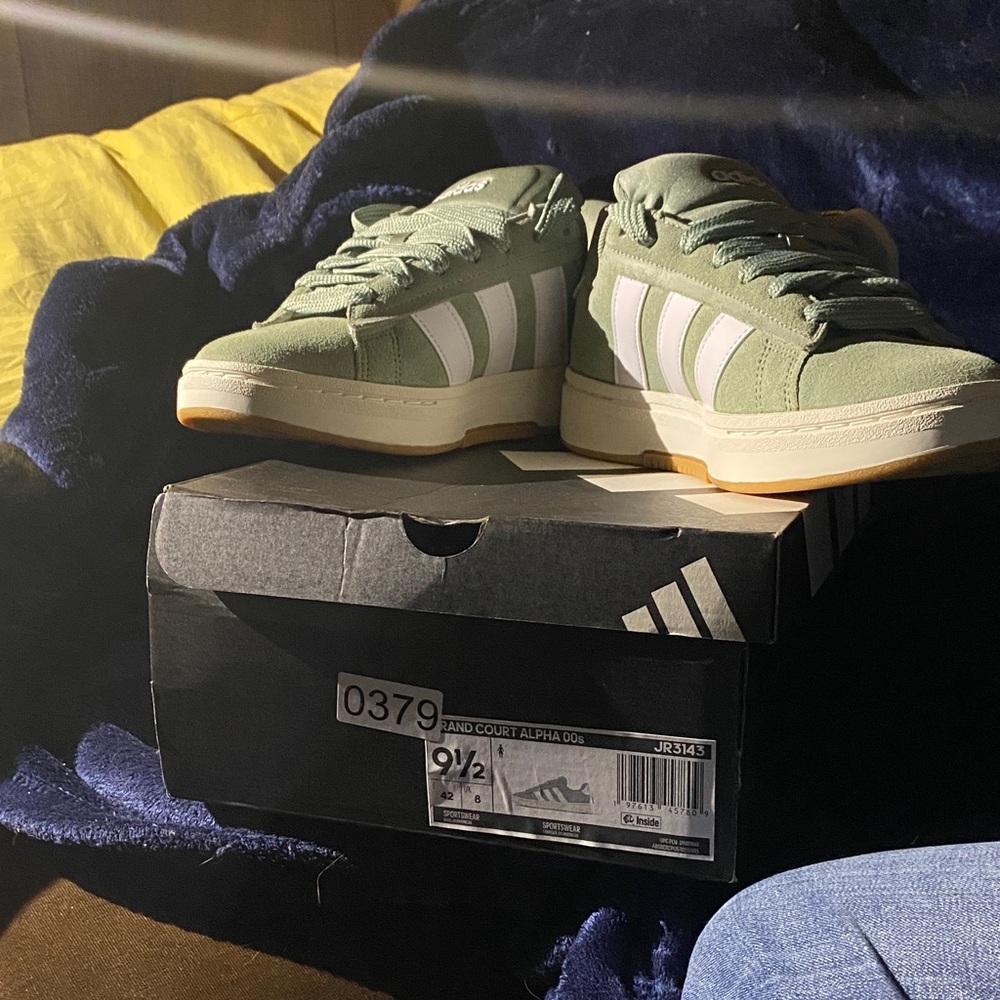 Adidas Men's Olive and White Athletic Shoes